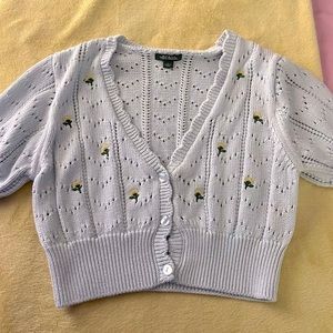 Wild fable cropped knitted cardigan - Baby blue w/ yellow flowers - Large